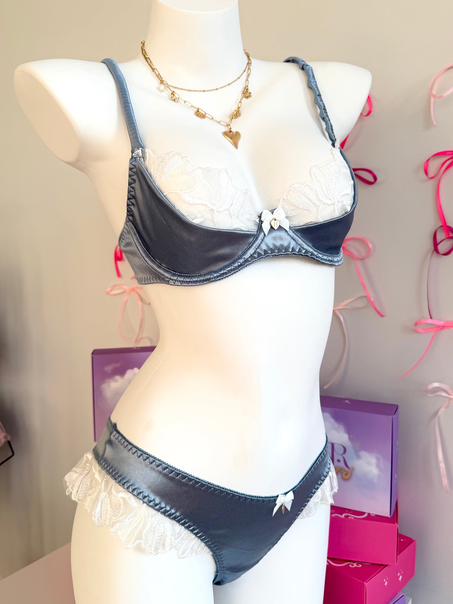 THE ICE QUEEN SET